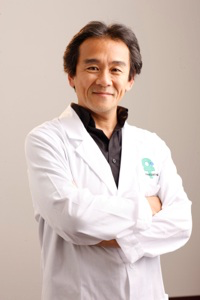 Dr. Kiminobu Sugaya